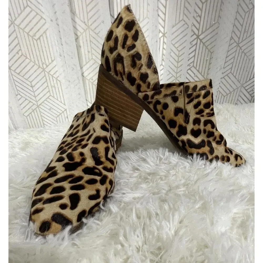 EUC Crown Vintage Morrison Calf Hair Leather Ankle Booties Leopard Print Size 9M